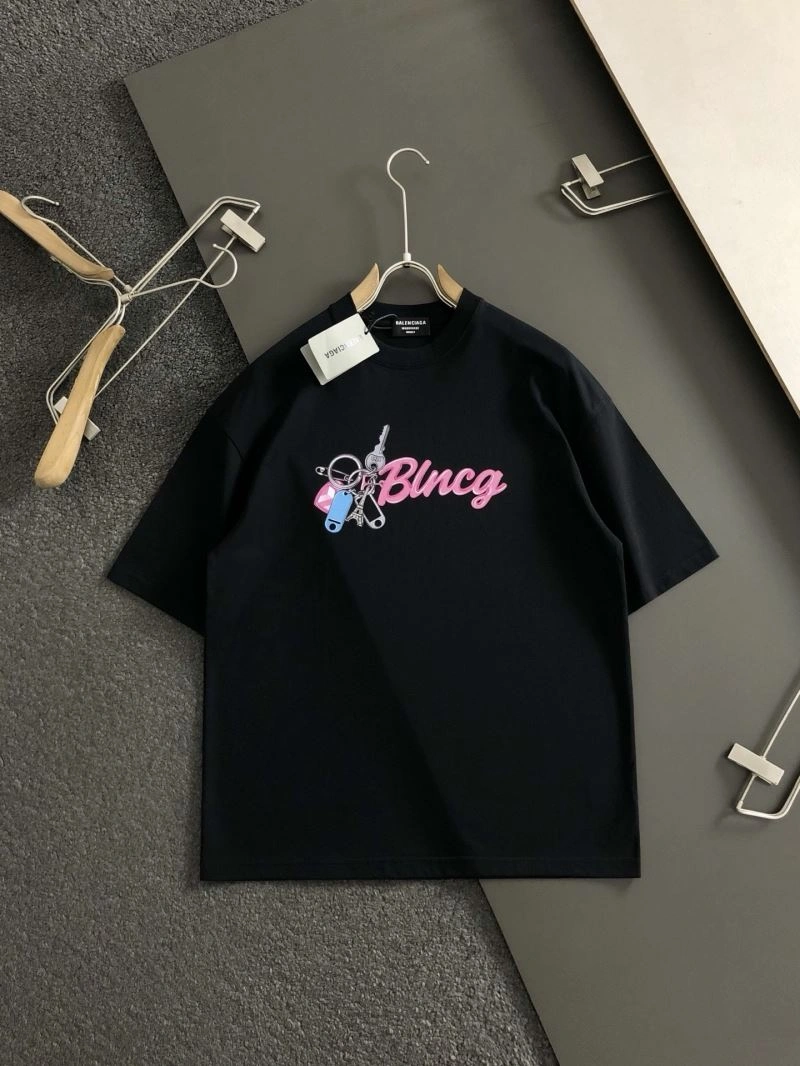 Fashionable Balenciaga T-Shirts 96697