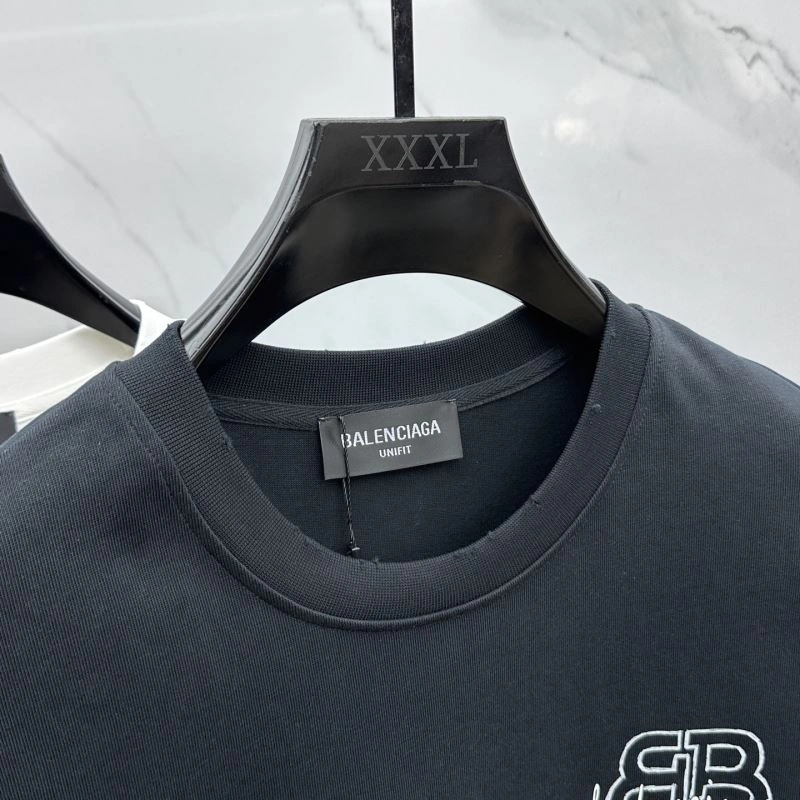 Flexible Balenciaga T-Shirts 96688