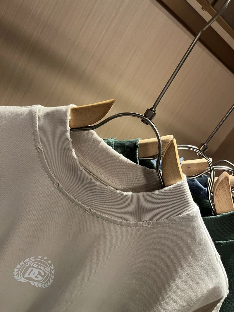 Effortless Balenciaga T-Shirts 96692