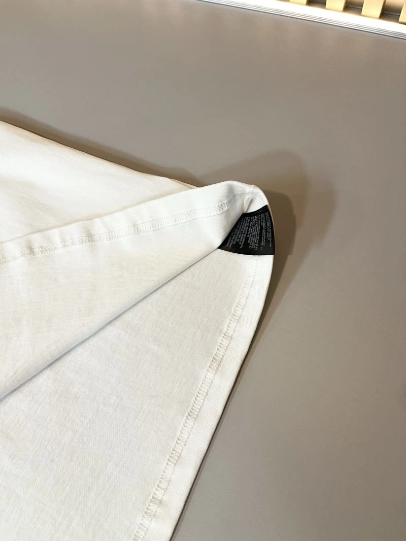 Snug Balenciaga T-Shirts 96686