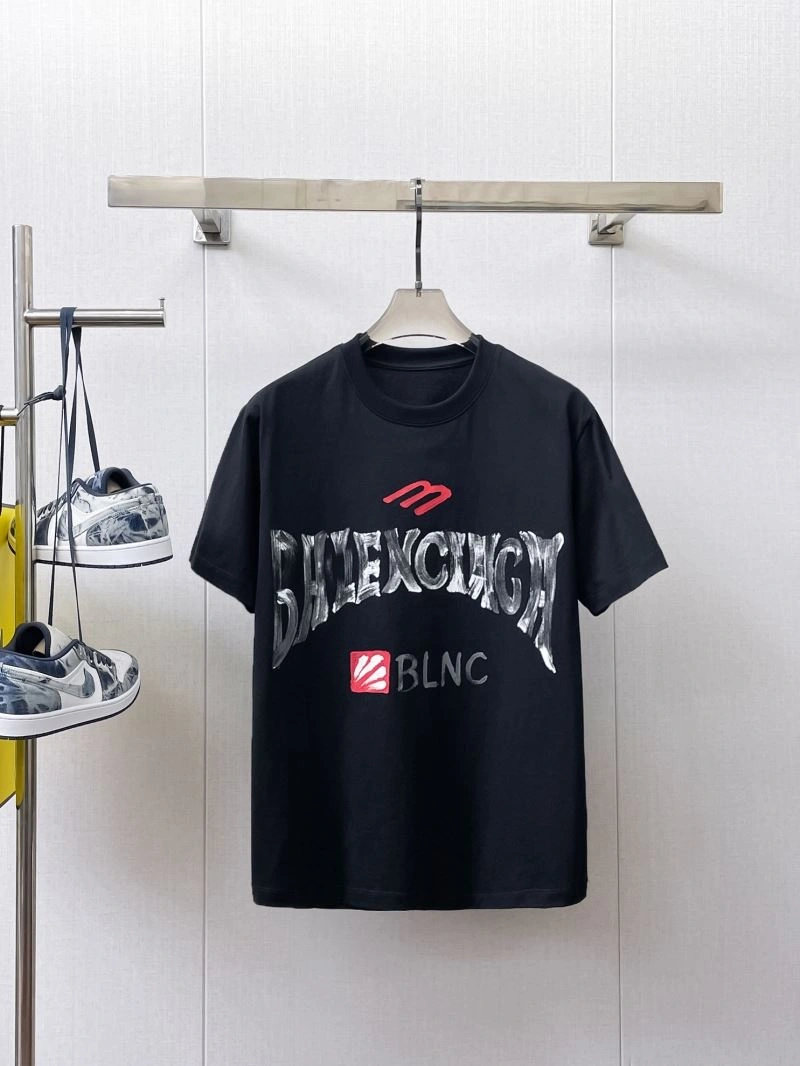 FlexibleFit Balenciaga T-Shirts 96663