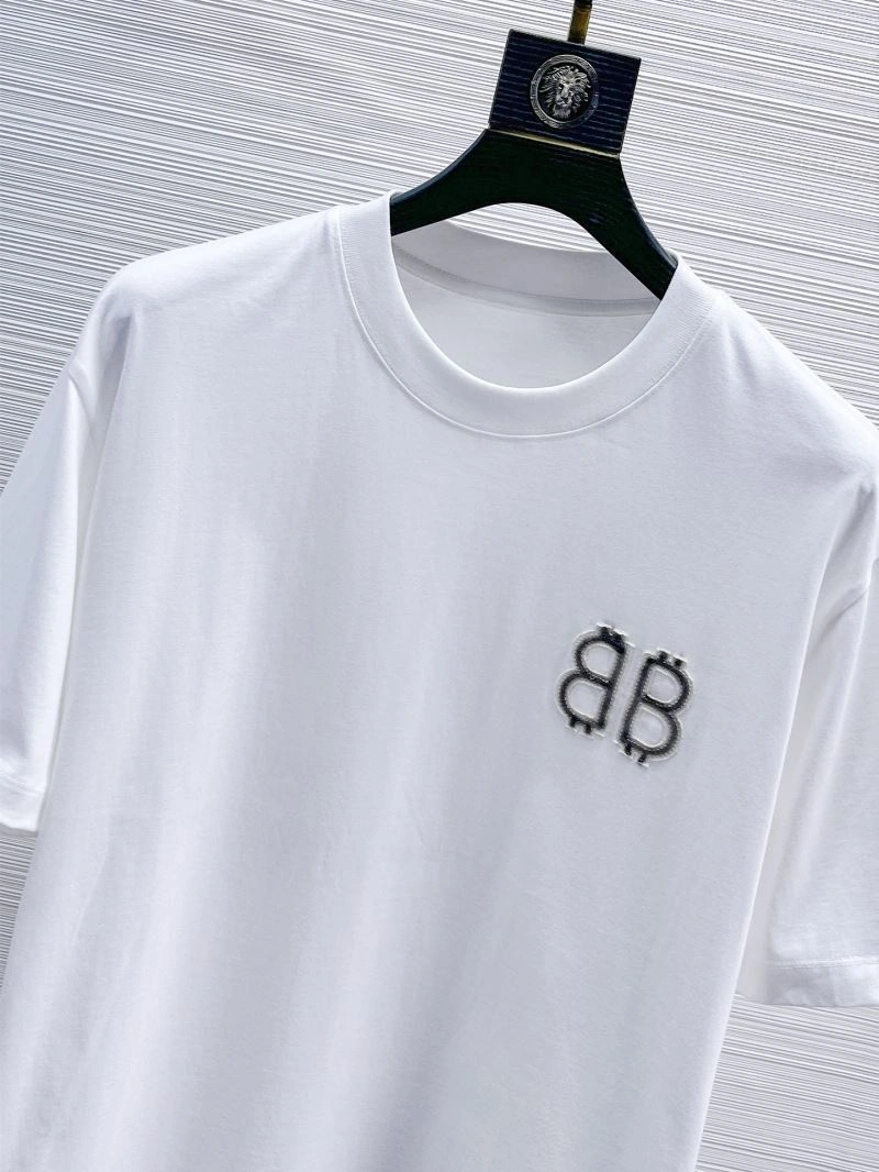 Contemporary Balenciaga T-Shirts 96650