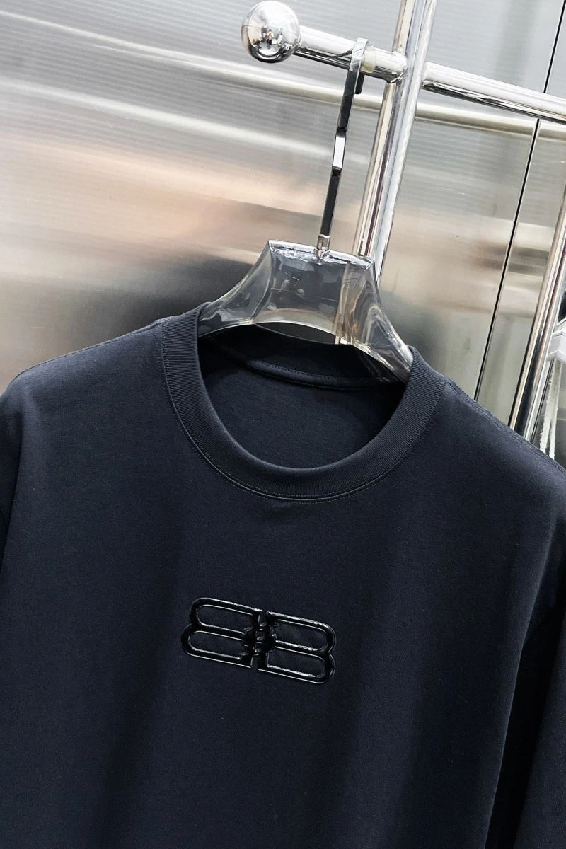 Balenciaga T-Shirts Trendsetting 96715