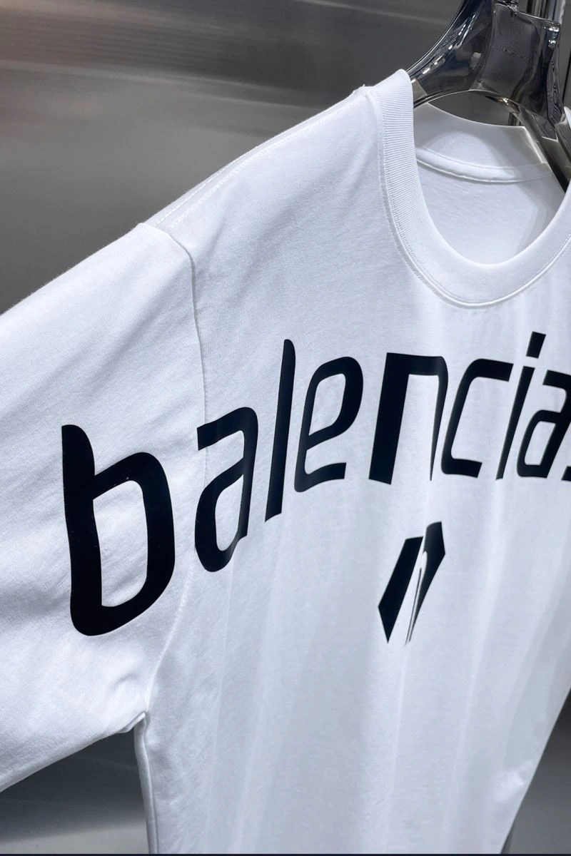 RelaxedFit Balenciaga T-Shirts 96637