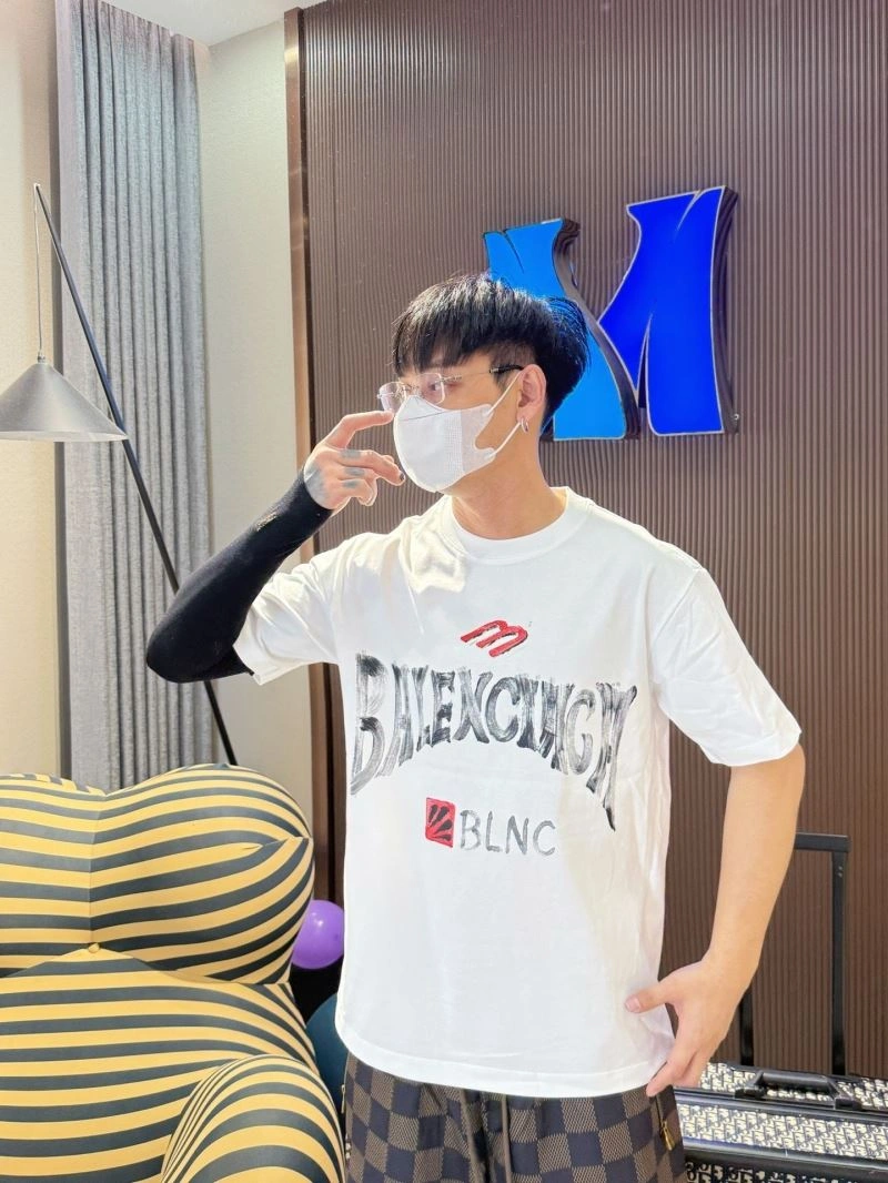 Durable Balenciaga T-Shirts 96633