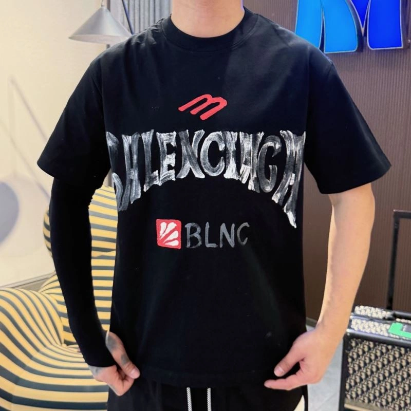 ComfortFit Balenciaga T-Shirts 96632