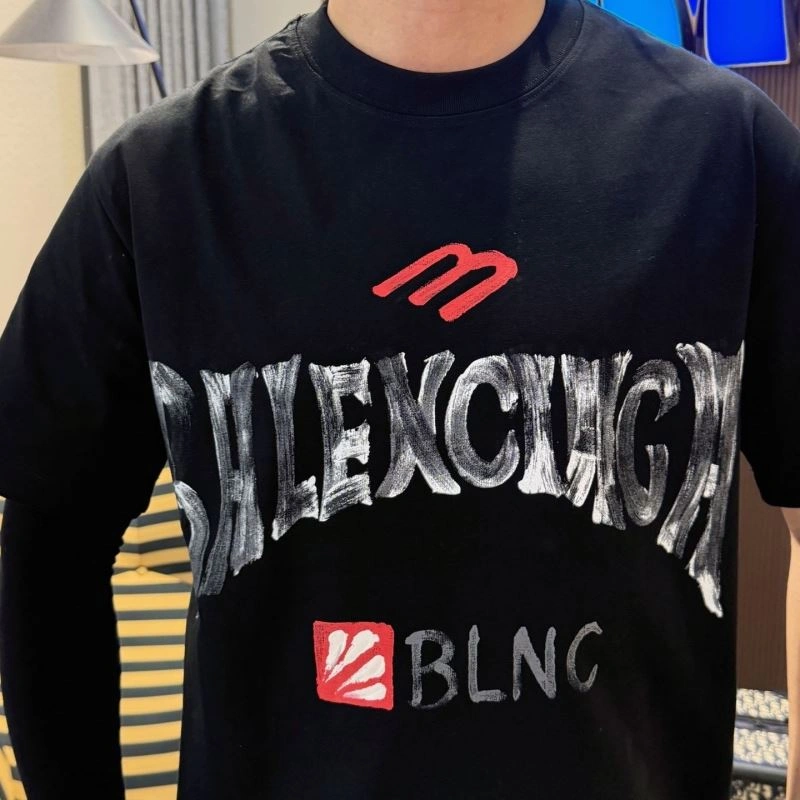 ComfortFit Balenciaga T-Shirts 96632