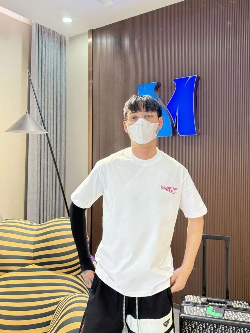 Durable Balenciaga T-Shirts 96631