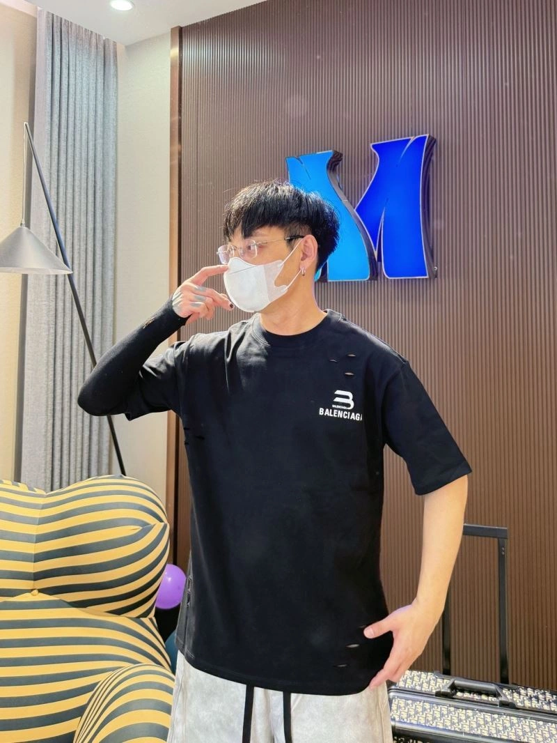 Balenciaga T-Shirts QuickDry 96698