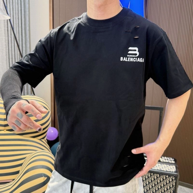 Balenciaga T-Shirts QuickDry 96698