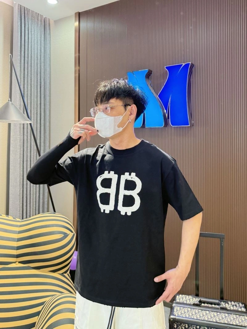 ZipUp Balenciaga T-Shirts 96617