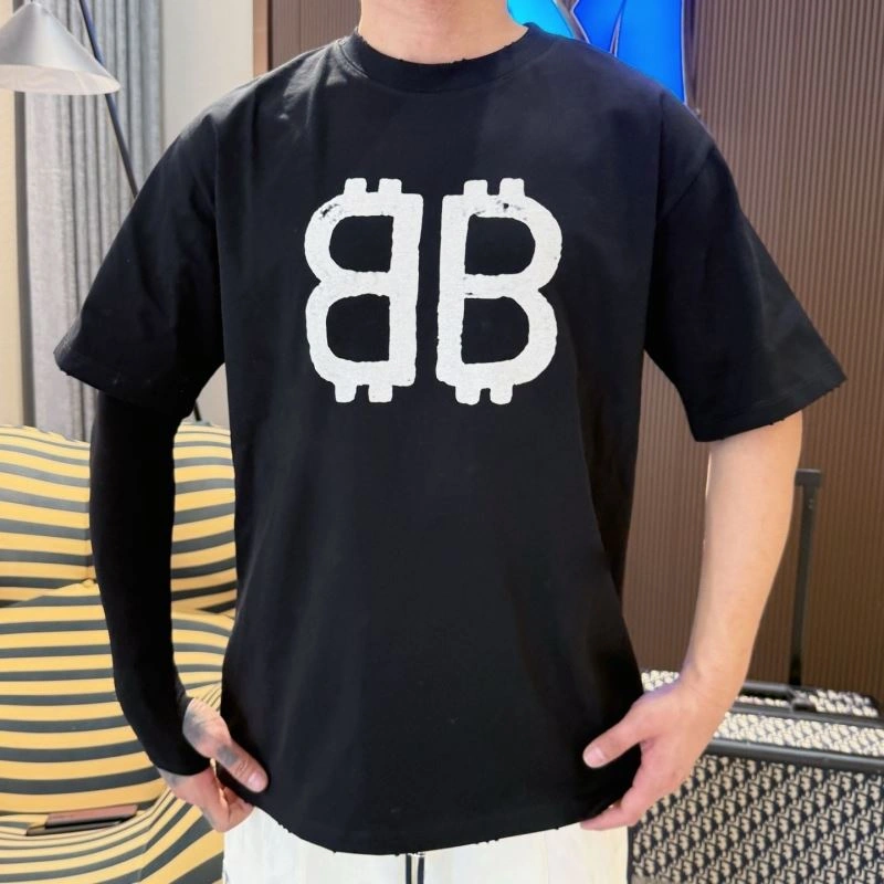ZipUp Balenciaga T-Shirts 96617