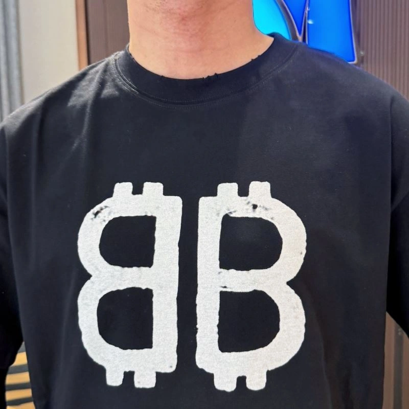 ZipUp Balenciaga T-Shirts 96617