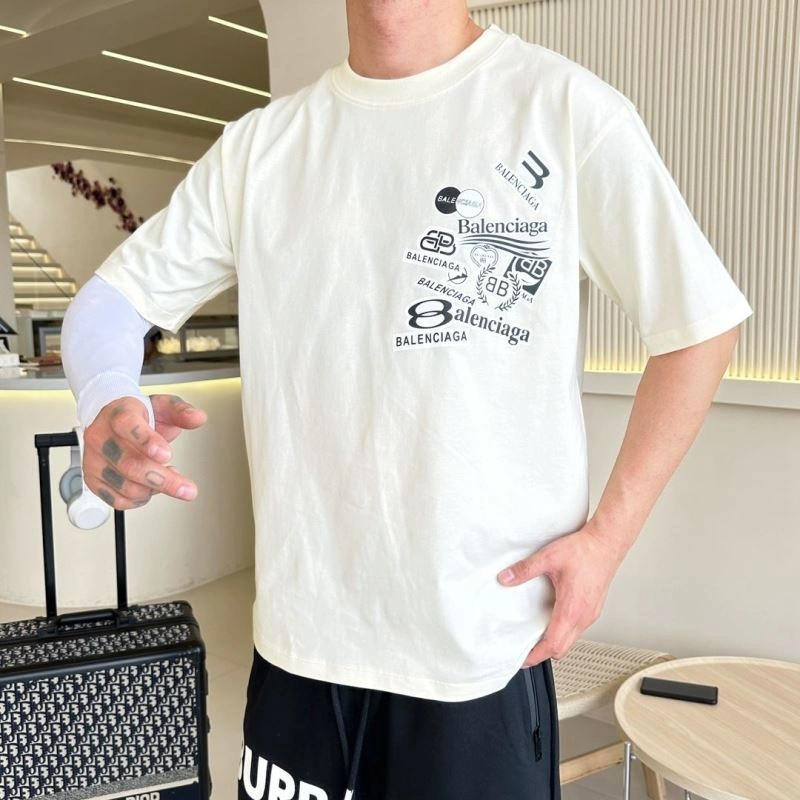 Breathable Balenciaga T-Shirts 96664