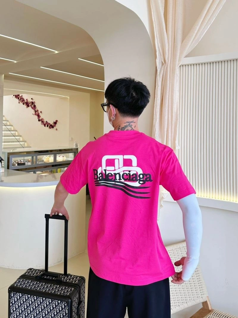 Balenciaga T-Shirts Versatile 96618