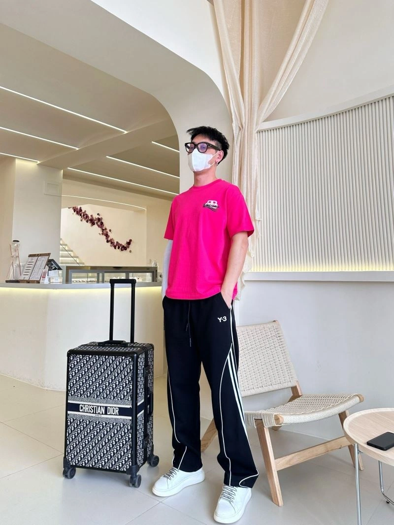 Balenciaga T-Shirts Versatile 96618