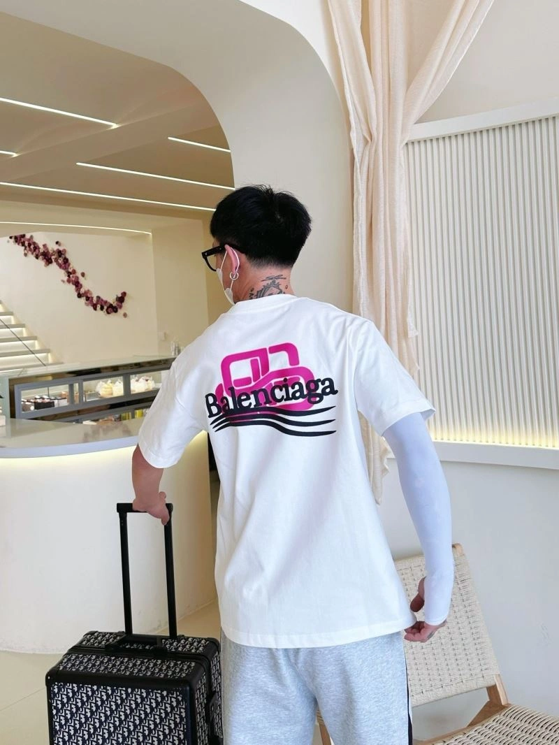 Stretchable Balenciaga T-Shirts 96619