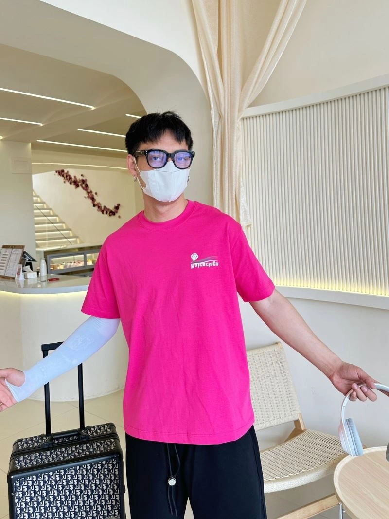 Balenciaga T-Shirts Youthful 96610