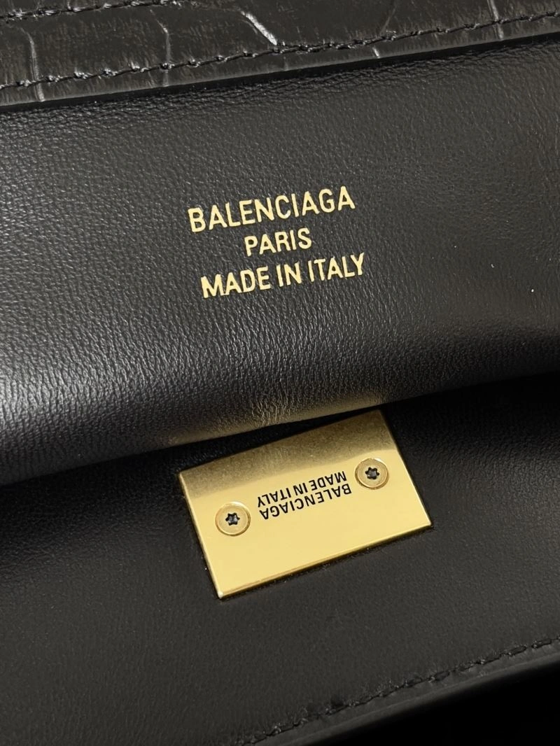 Sleek Balenciaga The Rodeo Luxe Oversized  Bag 69942