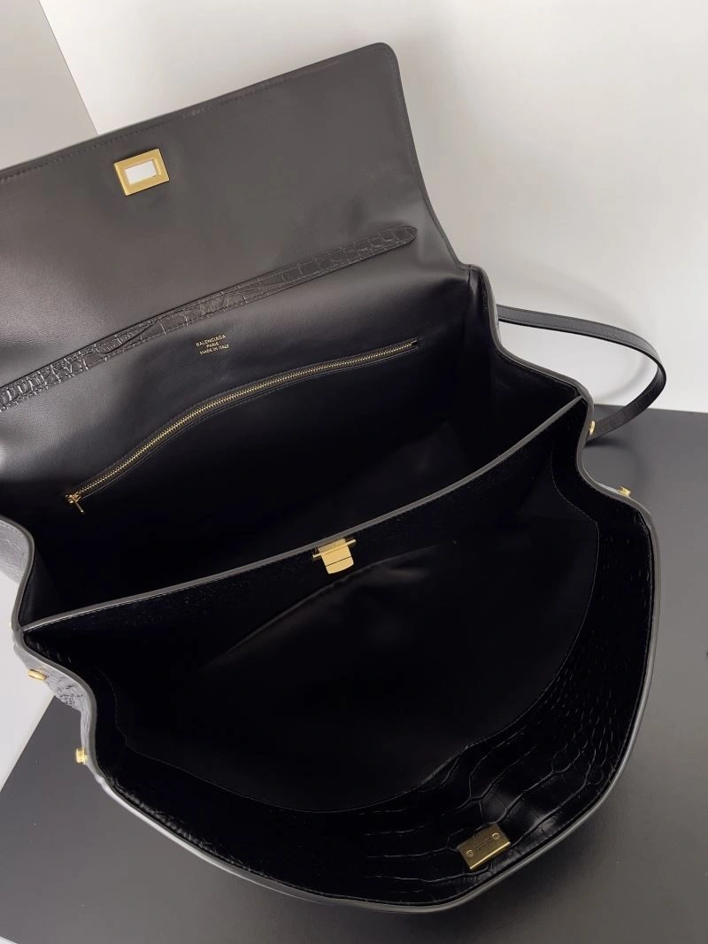 Sleek Balenciaga The Rodeo Luxe Oversized  Bag 69942