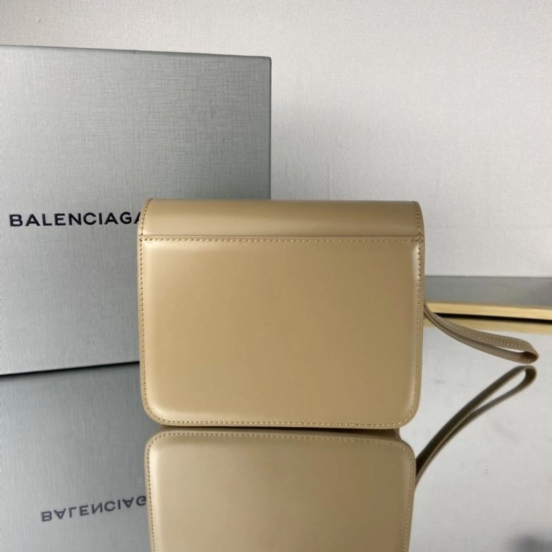 Unisex Balenciaga Third-Gen Big B Tofu Bag in Milk Tea Elegance 78332
