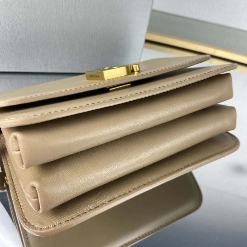 Unisex Balenciaga Third-Gen Big B Tofu Bag in Milk Tea Elegance 78332