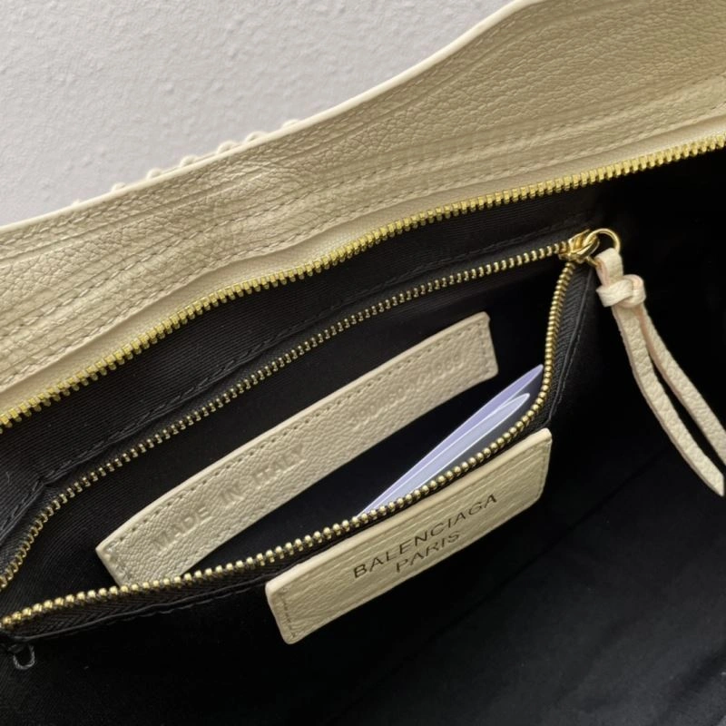Balenciaga Top Handle Bags Sleek 84790