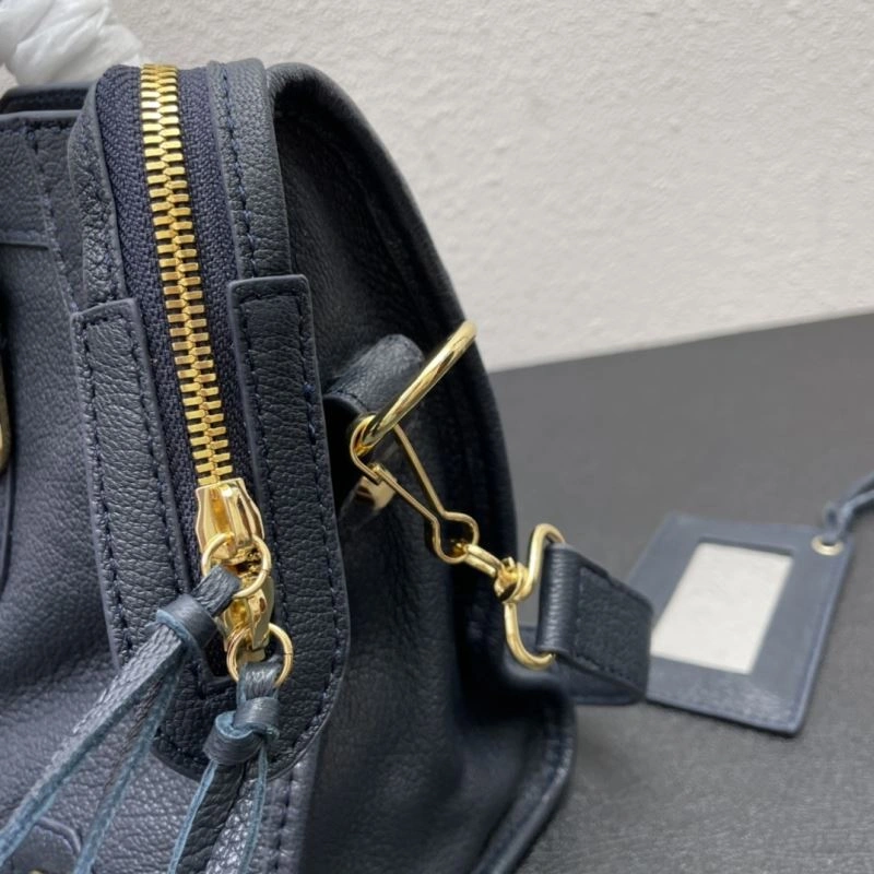 Balenciaga Top Handle Bags Chic 84791