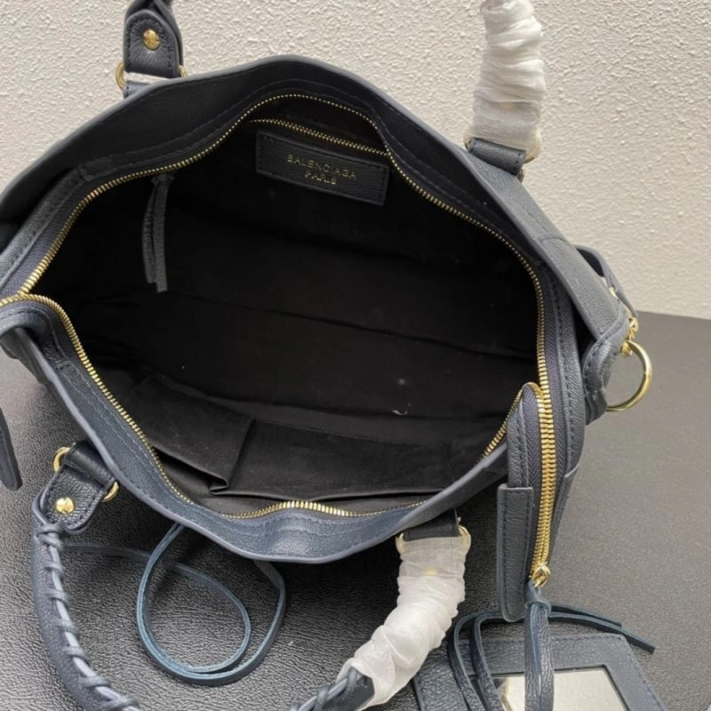 Balenciaga Top Handle Bags Chic 84791