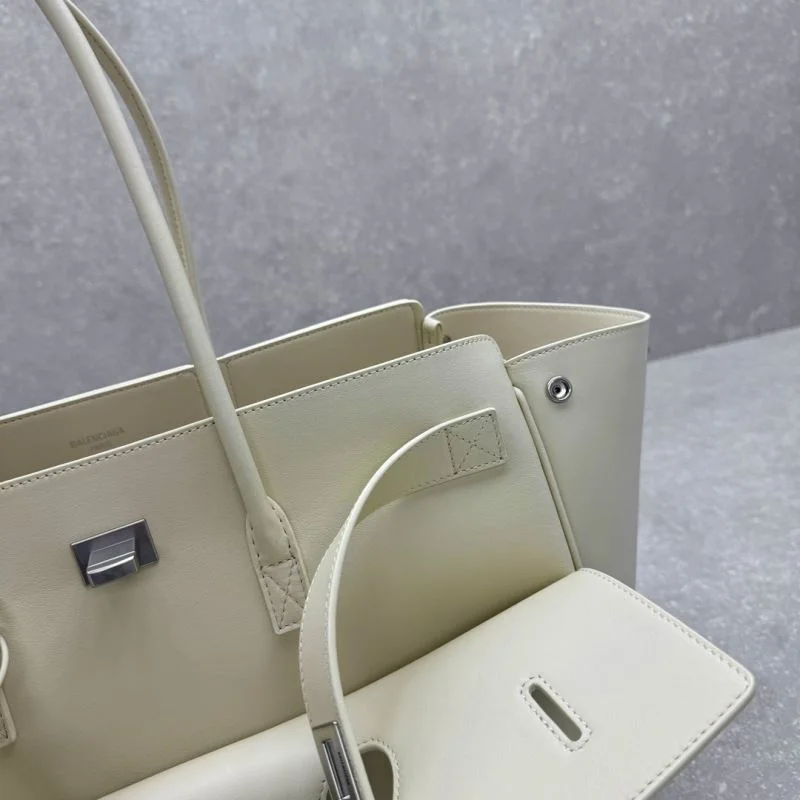 Balenciaga Top Handle Bags EyeCatching 55768