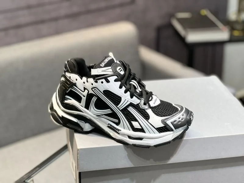 Balenciaga Track Shoes Lightweight 16622