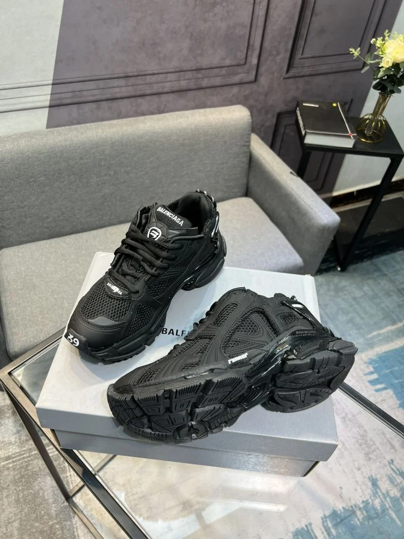 TravelReady Balenciaga Track Shoes 16556