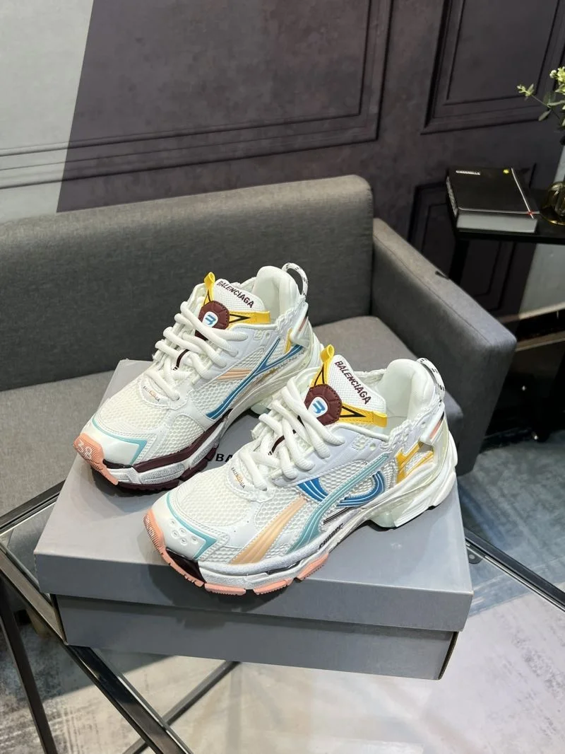 Elegant Balenciaga Track Shoes 16562
