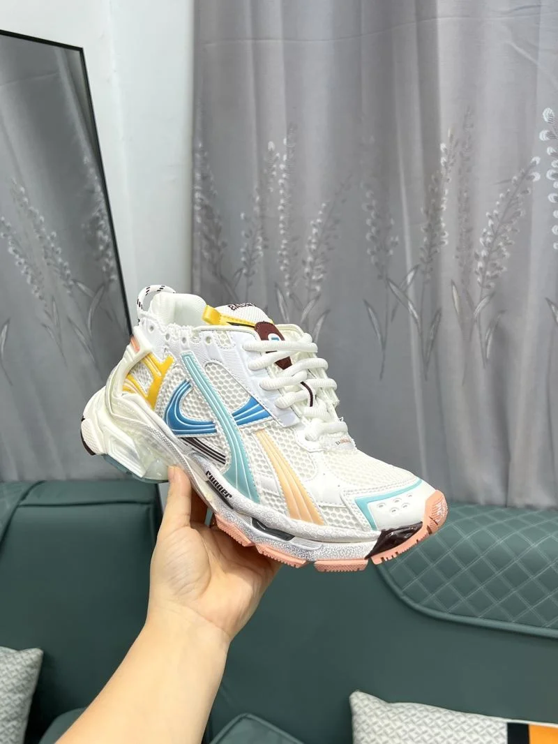 Elegant Balenciaga Track Shoes 16562