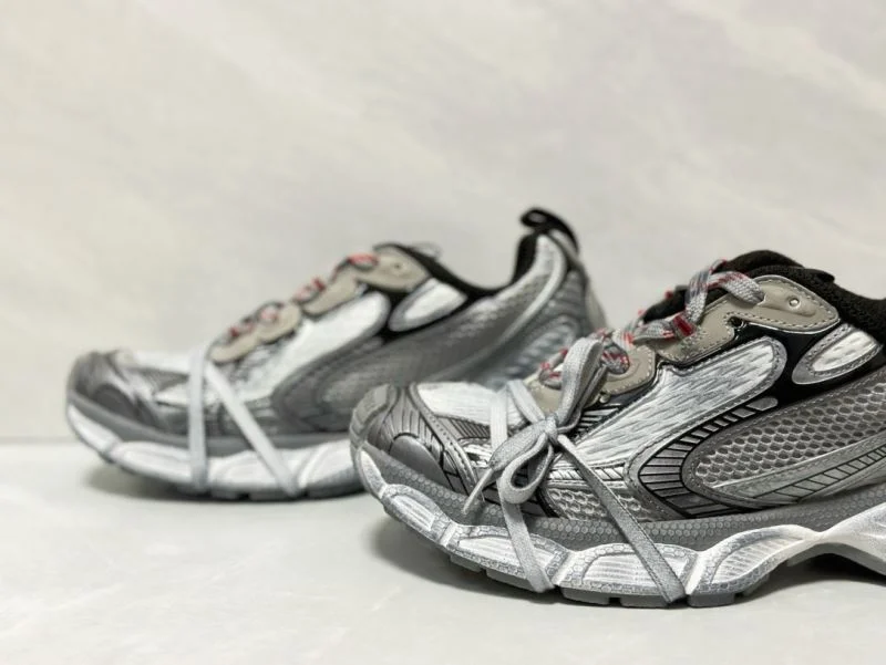 RelaxedFit Balenciaga Track Shoes 16554