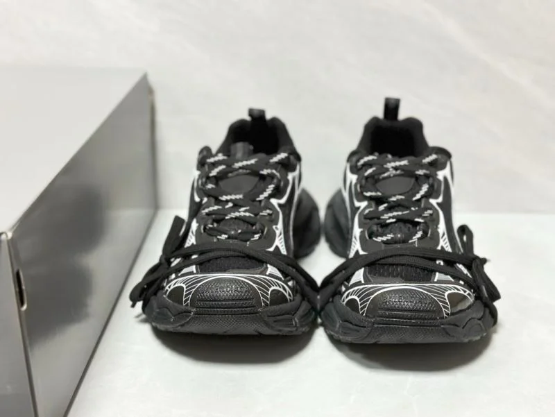 Balenciaga Track Shoes RelaxedFit 16593