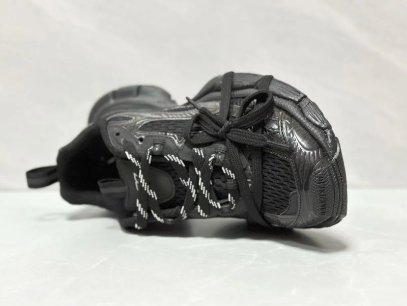 ModernLook Balenciaga Track Shoes 16539