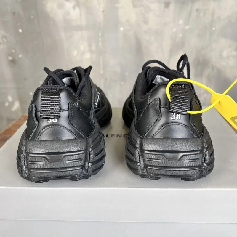 FlexibleFit Balenciaga Track Shoes 16540
