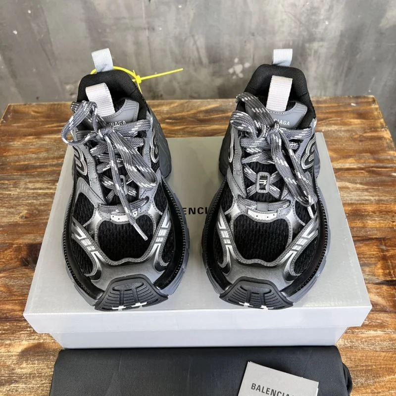 Balenciaga Track Shoes Elegant 16518