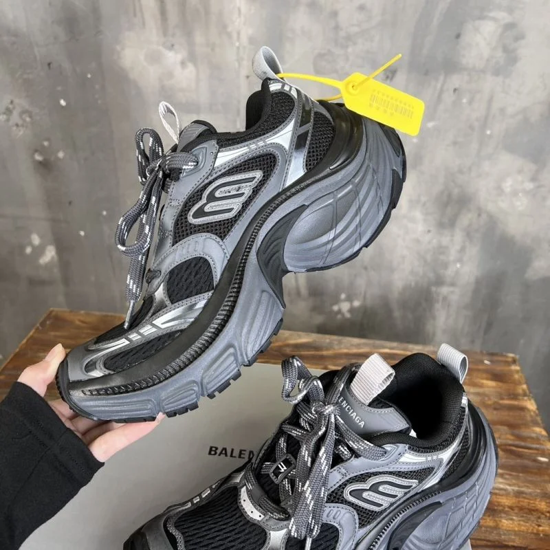 Balenciaga Track Shoes Elegant 16518