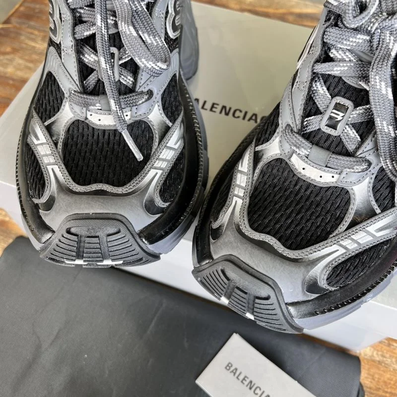 Balenciaga Track Shoes Elegant 16518