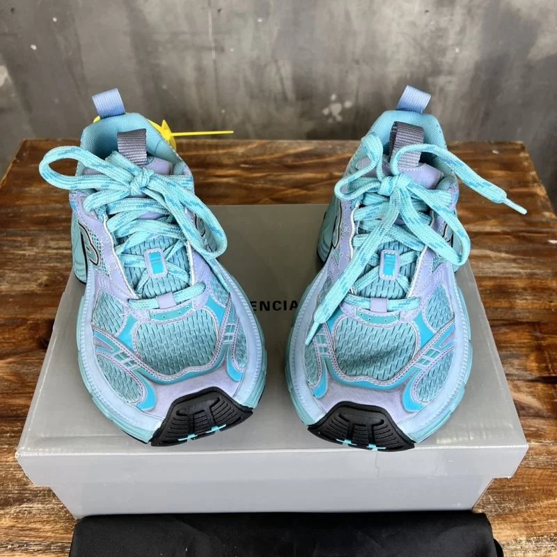 Balenciaga Track Shoes Elegant 16522