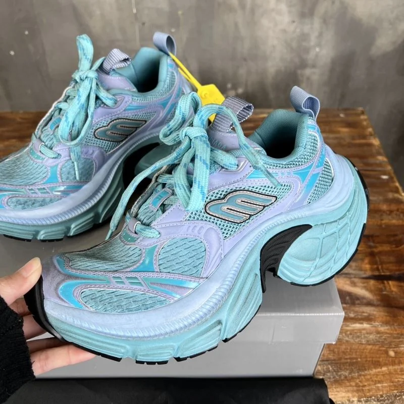 Balenciaga Track Shoes Elegant 16522