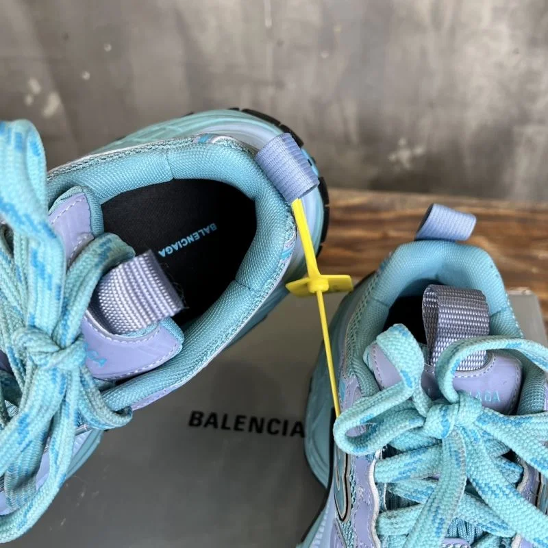 Balenciaga Track Shoes Elegant 16522