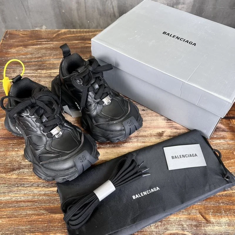Balenciaga Track Shoes Stretchable 16521