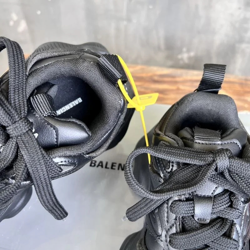 Balenciaga Track Shoes Stretchable 16521