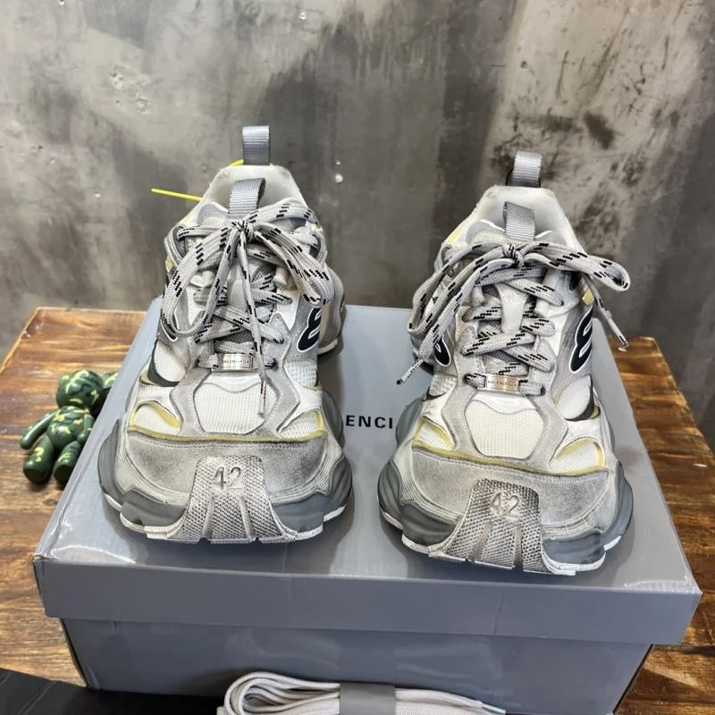Balenciaga Track Shoes Timeless 16516
