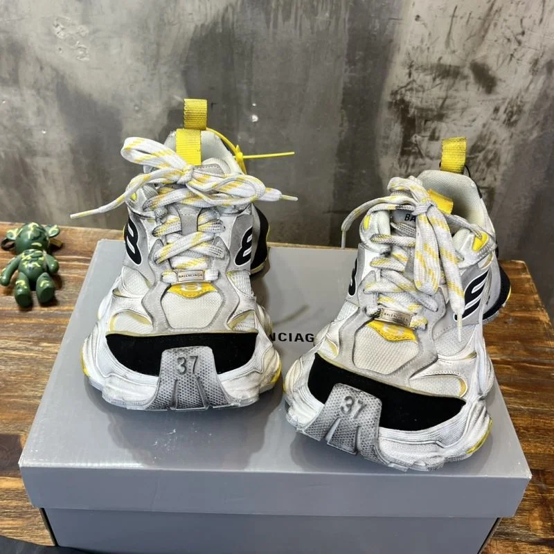 Premium Balenciaga Track Shoes 16520