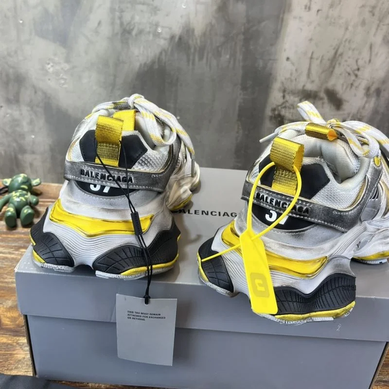 Premium Balenciaga Track Shoes 16520