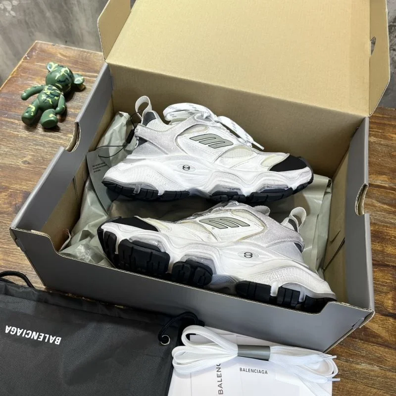Lightweight Balenciaga Track Shoes 16571